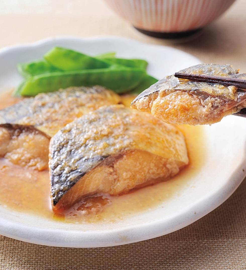 骨取りさばの味噌煮